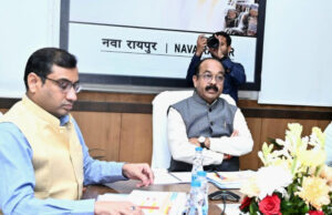 उप मुख्यमंत्री ने नगर निगमों, नगर पालिकाओं और नगर पंचायतों के कार्यों की समीक्षा की