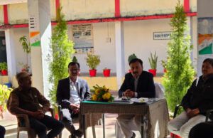 जिला शिक्षा अधिकारी का सघन निरीक्षण आगामी बोर्ड परीक्षा की समीक्षा एवं दिए कड़े निर्देश
