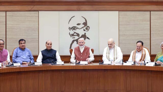 modi_cabi2.jpg
