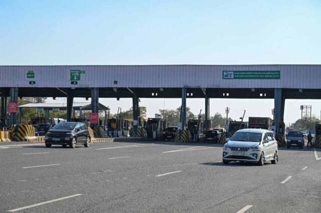 toll2.jpg