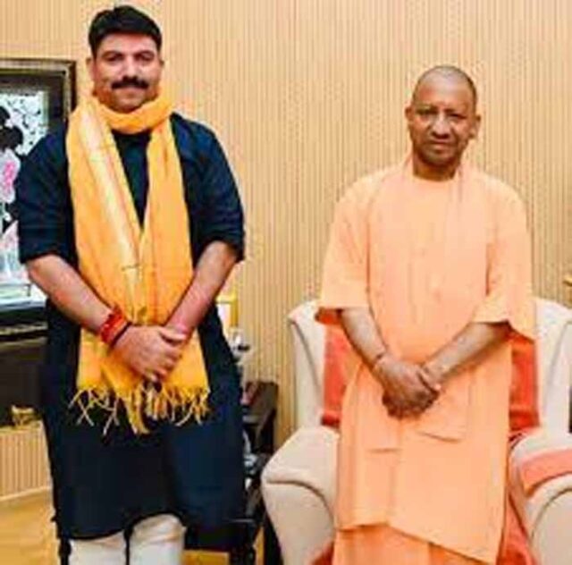yogi4-9.jpg