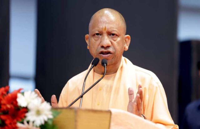 CM_yogi_02.jpg