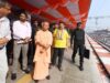 पीएम मोदी के कार्यक्रम से पहले सीएम योगी ने तैयारियों का लिया जायजा