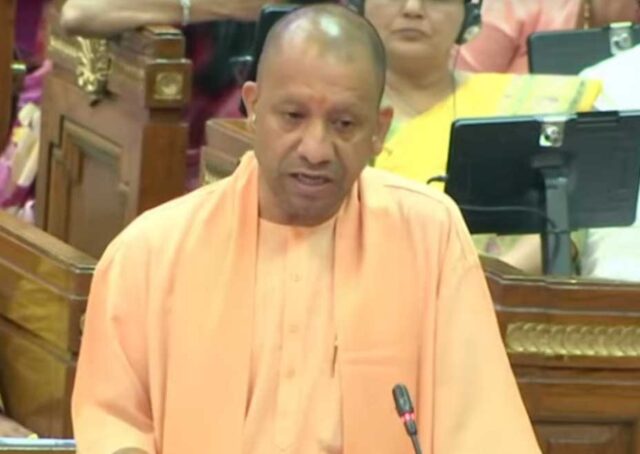 Cm_yogi_09-1.jpg