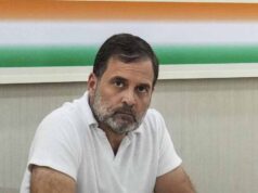 चुनाव आयोग पर राहुल गांधी का हमला, बोले— सत्य की लड़ाई में भाजपा का साथ दे रहा है आयोग