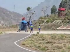 उड़ान के दौरान राज्यपाल गुरमीत सिंह के हेलीकॉप्टर में गड़बड़ी, श्रीनगर में सुरक्षित इमरजेंसी लैंडिंग