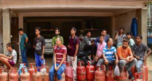 LPG सिलेंडर की कमी से संसद कैंटीन में चाय और कॉफी नहीं मिल रही!