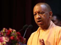 कैलाश मानसरोवर यात्रा से लौटे 555 श्रद्धालुओं को सीएम योगी ने दी ₹1-1 लाख की सहायता