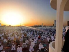 मुस्लिम देश में खुले में नमाज पर रोक, सरकार ने जनता से कहा- ‘मस्जिद के अंदर ही करें इबादत’