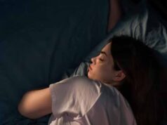 कम नींद और बढ़ता वजन: क्या आपकी नींद बन रही है मोटापे की वजह?