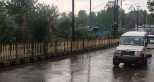 मध्यप्रदेश में बारिश और ओलावृष्टि, 34 जिलों में बिजली गिरने और ओलावृष्टि का अलर्ट