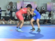 कुश्ती शुरू करने के कुछ समय बाद ही पूनम का कंधा उतर गया था और फिर उन्हें एक साल तक मैट से दूर रहना पड़ा