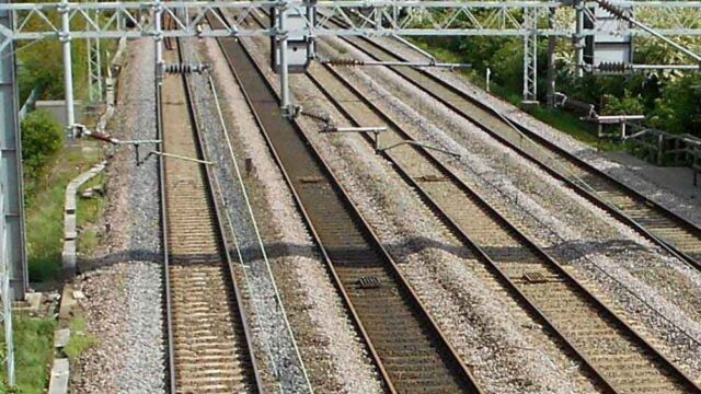 rail2.jpg