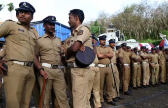 गर्लफ्रेंड ने वीडियो बनाई, बॉयफ्रेंड जलता रहा; वेस्टर्न स्टाइल रोमांस के चक्कर में हुई यह घटना