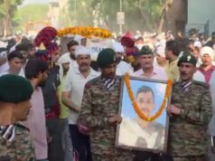 एक ही दिन बड़े बेटे की वर्दी और छोटे बेटे की तिरंगे में लिपटी लाश, दिल दहला देने वाली घटना