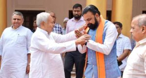 पटना में नीतीश कुमार की सम्राट चौधरी से मुलाकात, डिप्टी सीएम और मुख्य सचिव से भी भेंट