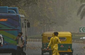 IMD का चेतावनी, 19 राज्यों में भारी बारिश, आंधी और ओले गिरेंगे, रेड अलर्ट जैसी स्थिति