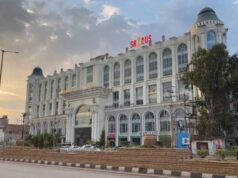 लिफ्ट फेलियर से हड़कंप: करंसी टावर की सुरक्षा व्यवस्था पर उठे गंभीर सवाल, नेता भी फंसे