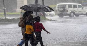 गर्मी पर राहत का संकेत: अगले 48 घंटों में पारा गिरेगा, दिल्ली-यूपी समेत 18 राज्यों में आंधी-बारिश