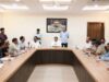 निर्माण बाधाओं को दूर कर किसानों के खेतों तक पानी पहुँचाने के दिए निर्देश : उप मुख्यमंत्री शुक्ल