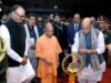 टाइम्स सम्मान-2026 में रक्षा मंत्री राजनाथ सिंह के साथ सम्मिलित हुए मुख्यमंत्री योगी आदित्यनाथ