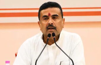 बंगाल की राजनीति में हलचल: शुभेंदु अधिकारी ने नंदीग्राम छोड़ने का किया ऐलान
