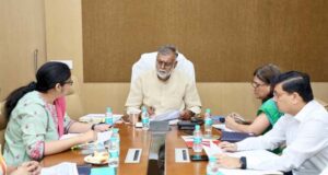 आजीविका मिशन को लेकर मंत्री पटेल सख्त, बोले- योजनाओं के वित्तीय प्रबंधन में लाएं सुधार