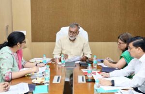 आजीविका मिशन को लेकर मंत्री पटेल सख्त, बोले- योजनाओं के वित्तीय प्रबंधन में लाएं सुधार