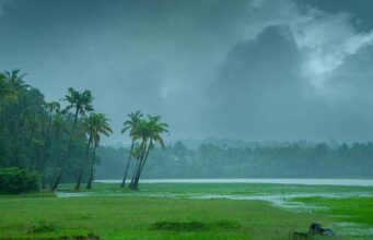 गर्मी से मिलेगी राहत! 2500 KM चौड़े बादलों की एंट्री, कई राज्यों में बारिश का अलर्ट