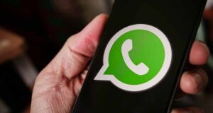 WhatsApp बड़ा फैसला: 2026 से इन पुराने फोन में बंद हो जाएगा ऐप