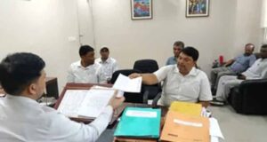 किराया नहीं चुकाने वालों पर प्रशासन का एक्शन, हजारीबाग में दुकानें होंगी सील