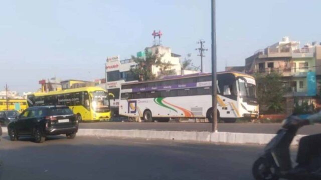 Bus-1.jpg
