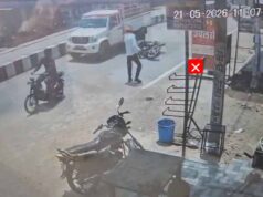 धमतरी हादसे का LIVE VIDEO वायरल, पिकअप की चपेट में आने से युवक की मौत