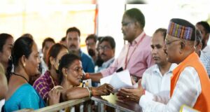 Sushasan Tihar के दूसरे दिन तेज कार्रवाई, सैकड़ों शिकायतों का ऑन-द-स्पॉट समाधान