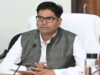 वित्त मंत्री ओपी चौधरी ने शेयर किया खास वीडियो, बोले- झालमुड़ी के साथ जीत का मजा