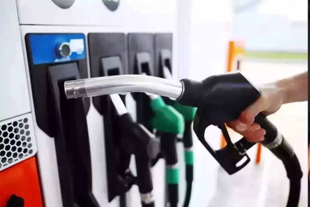 Petrol_and_diesel_A_131_3-6.jpg