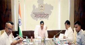 सोलर उपकरणों की उपलब्धता बढ़ायें