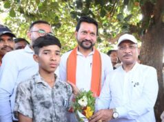 प्रतिभा का सम्मान: मुख्यमंत्री विष्णु देव साय के हाथों गिरवर पटेल हुए सम्मानित