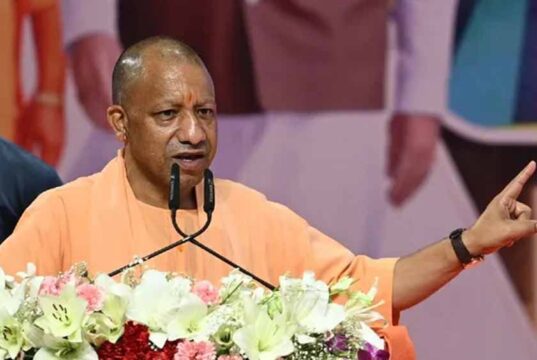 भीषण गर्मी से निपटने की तैयारी तेज, अस्पतालों और बिजली व्यवस्था पर सीएम योगी की नजर
