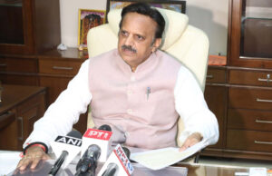 स्वास्थ्य सुविधाओं को लेकर एक्शन मोड में उप मुख्यमंत्री शुक्ल, विकास कार्यों की की बड़ी समीक्षा