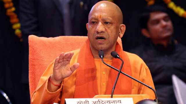 yogi_133_2-5.jpg