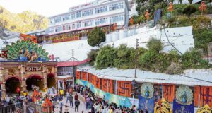 मां वैष्णो देवी के दरबार में उमड़ा आस्था का सैलाब, 50.70 लाख भक्त पहुंचे; पिछले साल से 10 लाख अधिक श्रद्धालु