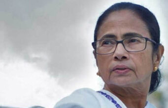ममता सरकार पर बढ़ा दबाव, ₹2.29 लाख करोड़ के कथित नुकसान पर CAG रिपोर्ट से सियासी हलचल