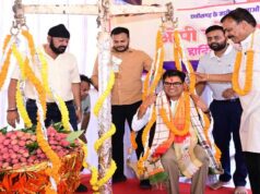 जन्मदिवस पर मौसमी फलों और लड्डू से तौले गए वित्त मंत्री ओपी चौधरी