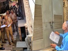 सूर्या हत्याकांड के बाद खोड़ा में बड़ा एक्शन, अवैध मदरसों पर कार्रवाई और अपराधियों की परेड