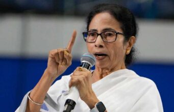 ममता बनर्जी की बढ़ीं मुश्किलें, विवादित बयान को लेकर सिलीगुड़ी में मामला दर्ज