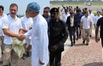 अल्मोड़ा नहीं पहुंच सके राहुल गांधी, हेलीकॉप्टर उतारना पड़ा; मोबाइल से किया संबोधन