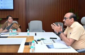 मुख्य सचिव की अध्यक्षता में राज्य स्तरीय स्वीकृति एवं निगरानी समिति की बैठक सम्पन्न
