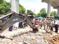कोर्ट केस और नोटिस के बाद आगरा प्रशासन ने मजार शिफ्टिंग का लिया फैसला