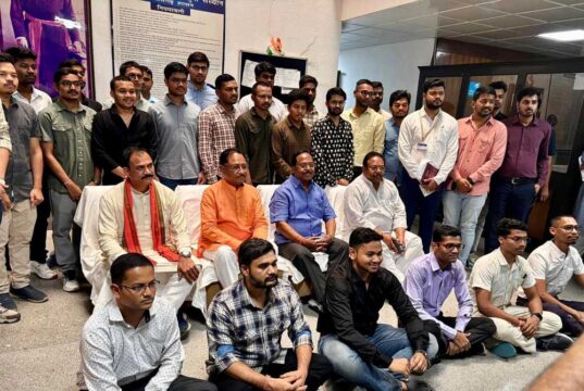 ट्राइबल यूथ हॉस्टल के 13 अभ्यर्थियों ने यूपीएससी प्रीलिम्स में हासिल की सफलता